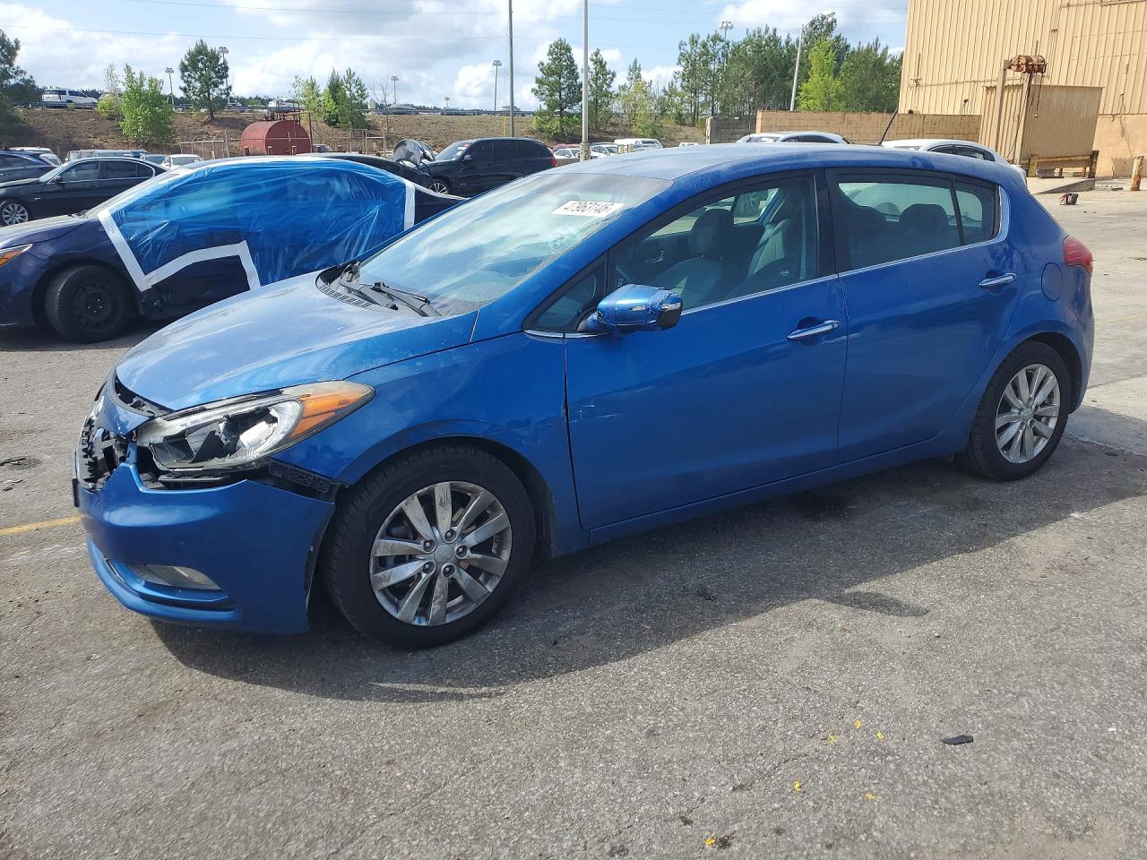 Salvage Kia Forte Image