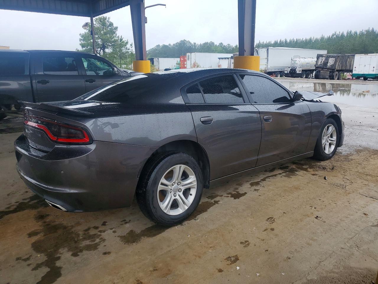 Dodge Charger Sxt