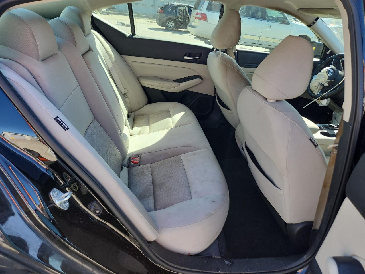 Nissan Altima S