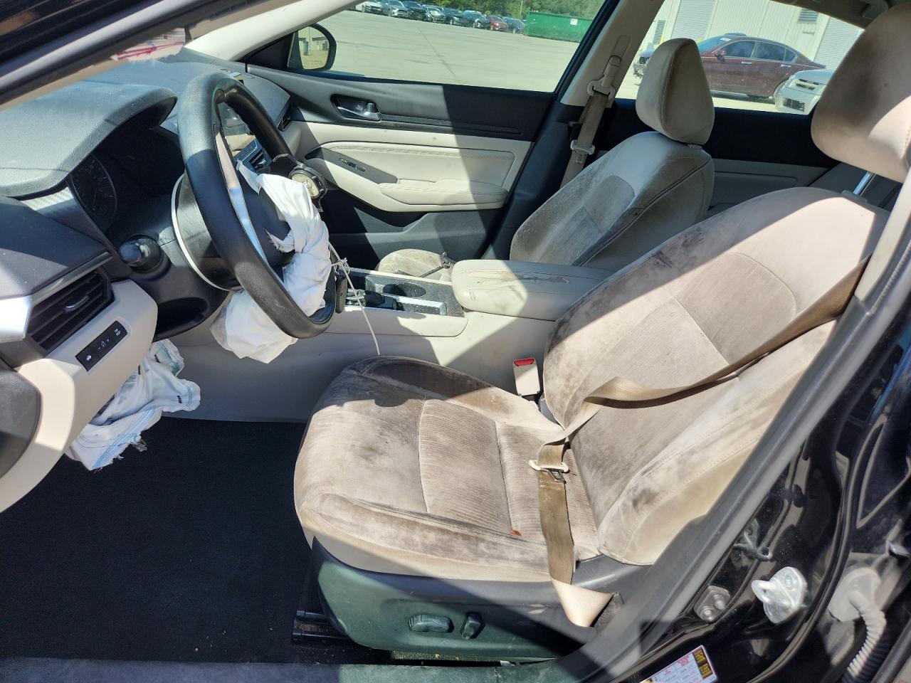 Nissan Altima S