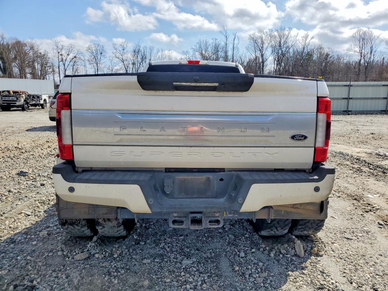 Ford F-350 Super Duty