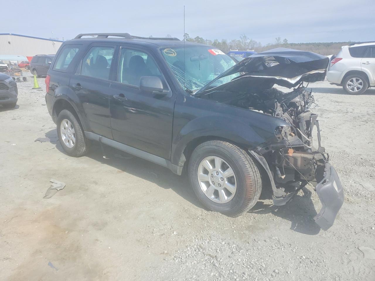 Mazda Tribute I