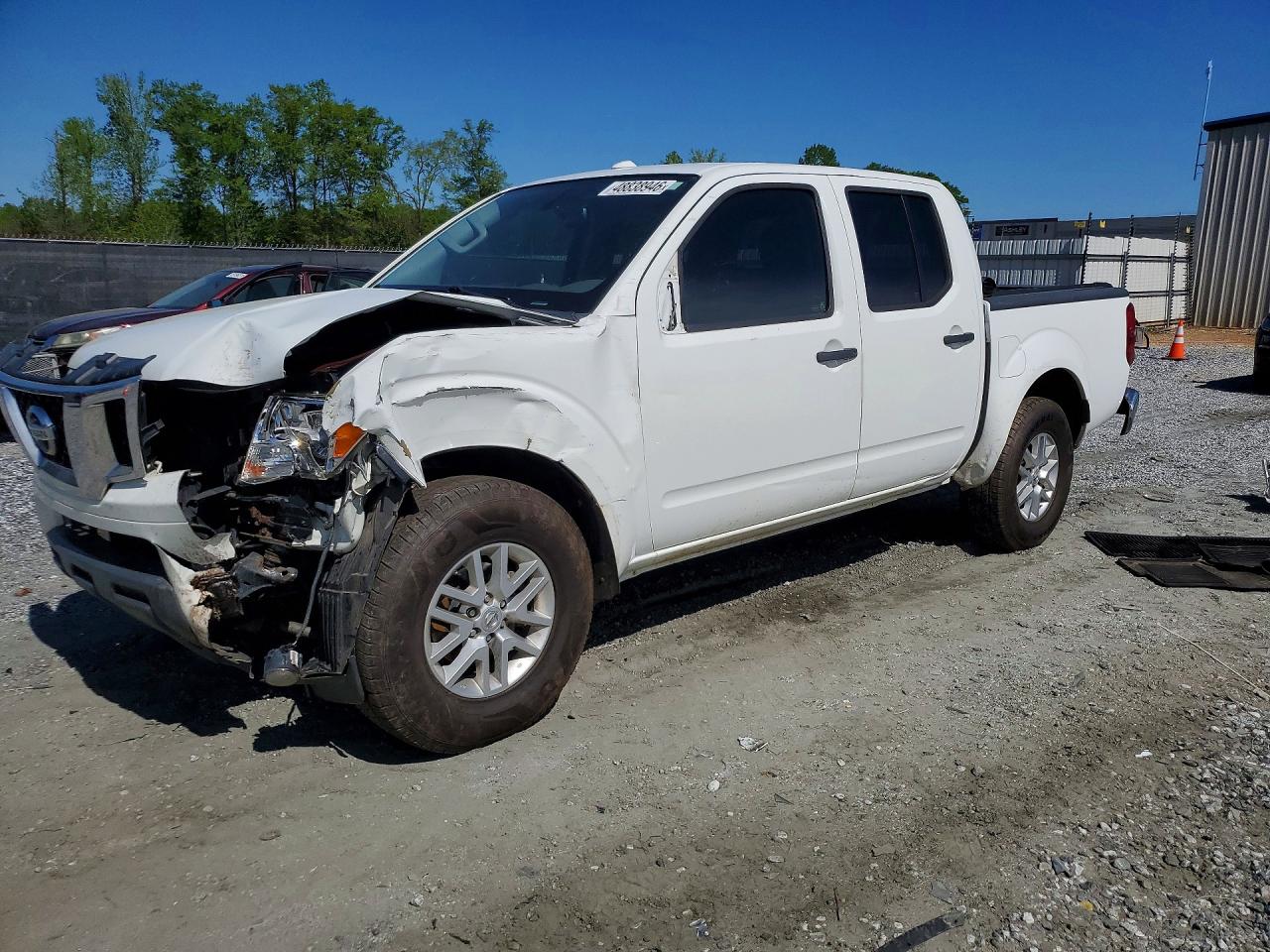 Salvage Nissan Frontier Image