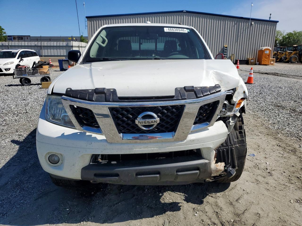 Nissan Frontier Sv
