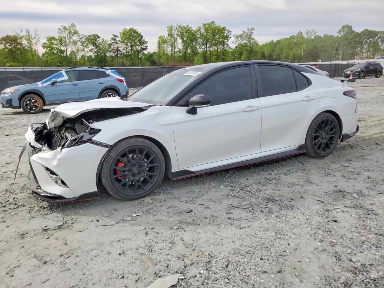 Salvage Toyota Camry Image