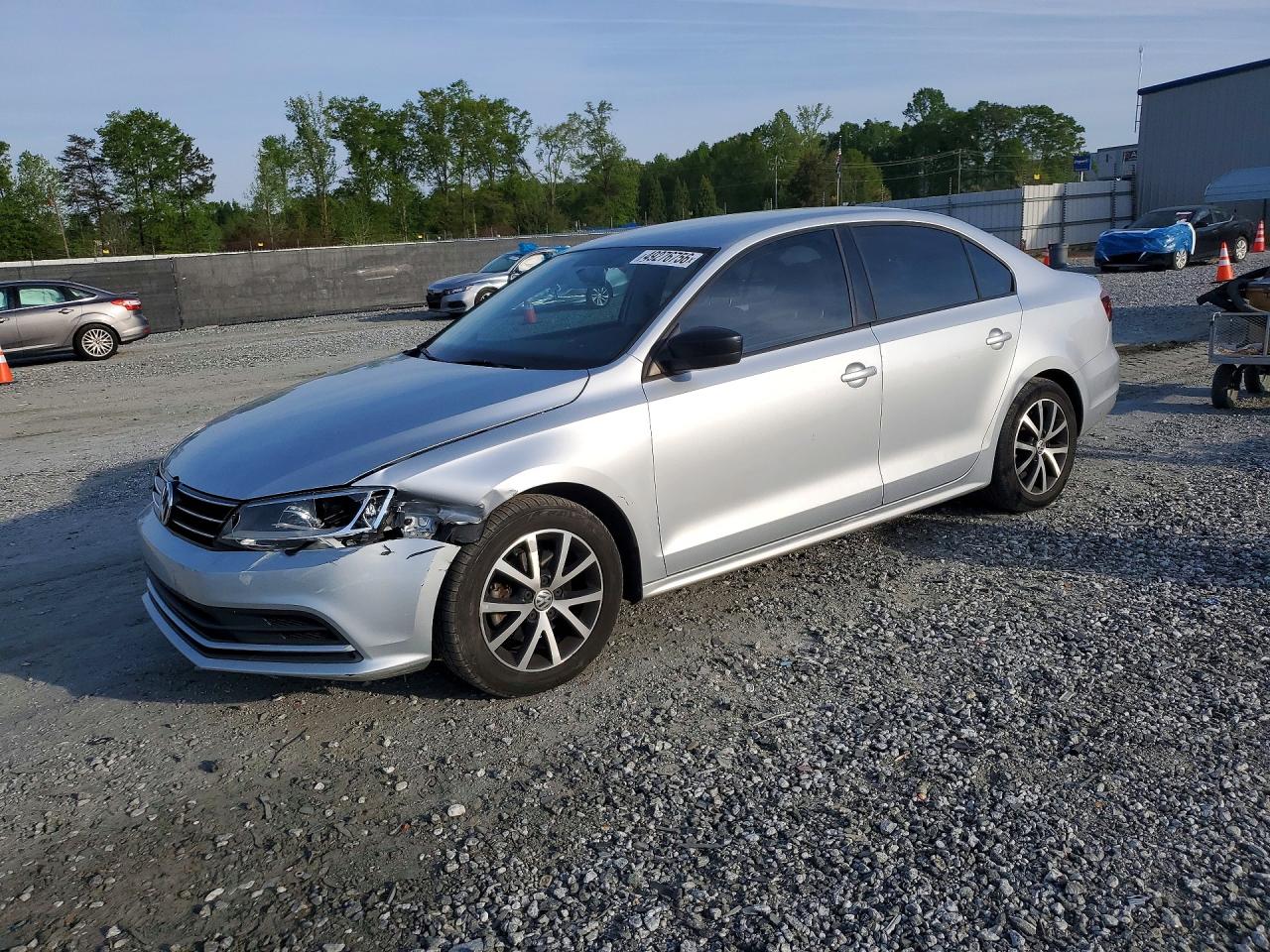 Salvage Volkswagen Jetta Image