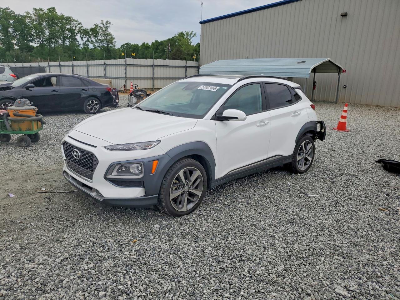 Salvage Hyundai KONA Image