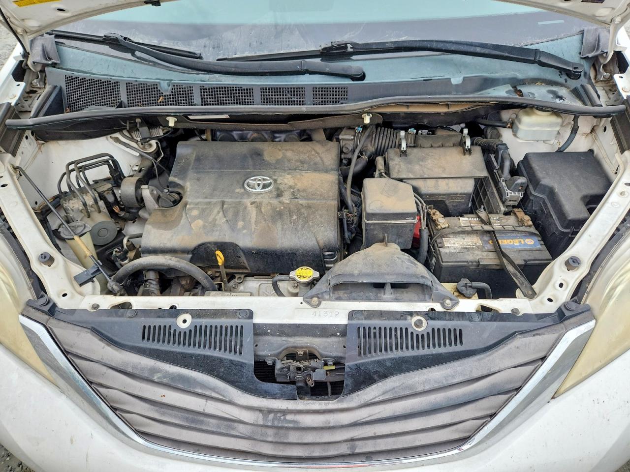 Toyota Sienna Xle 8-passenger