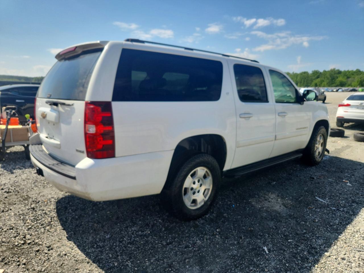 Chevrolet Suburban C1500