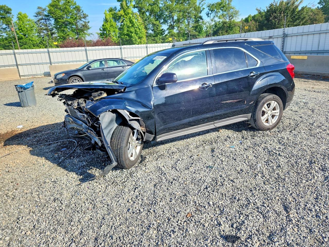 Salvage Chevrolet Equinox Image