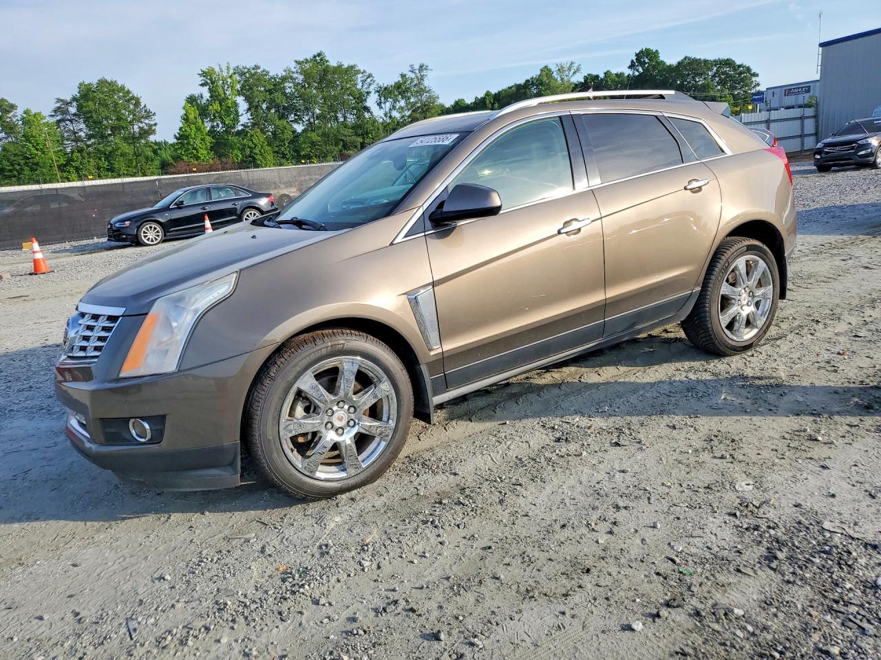 Salvage Cadillac SRX Image
