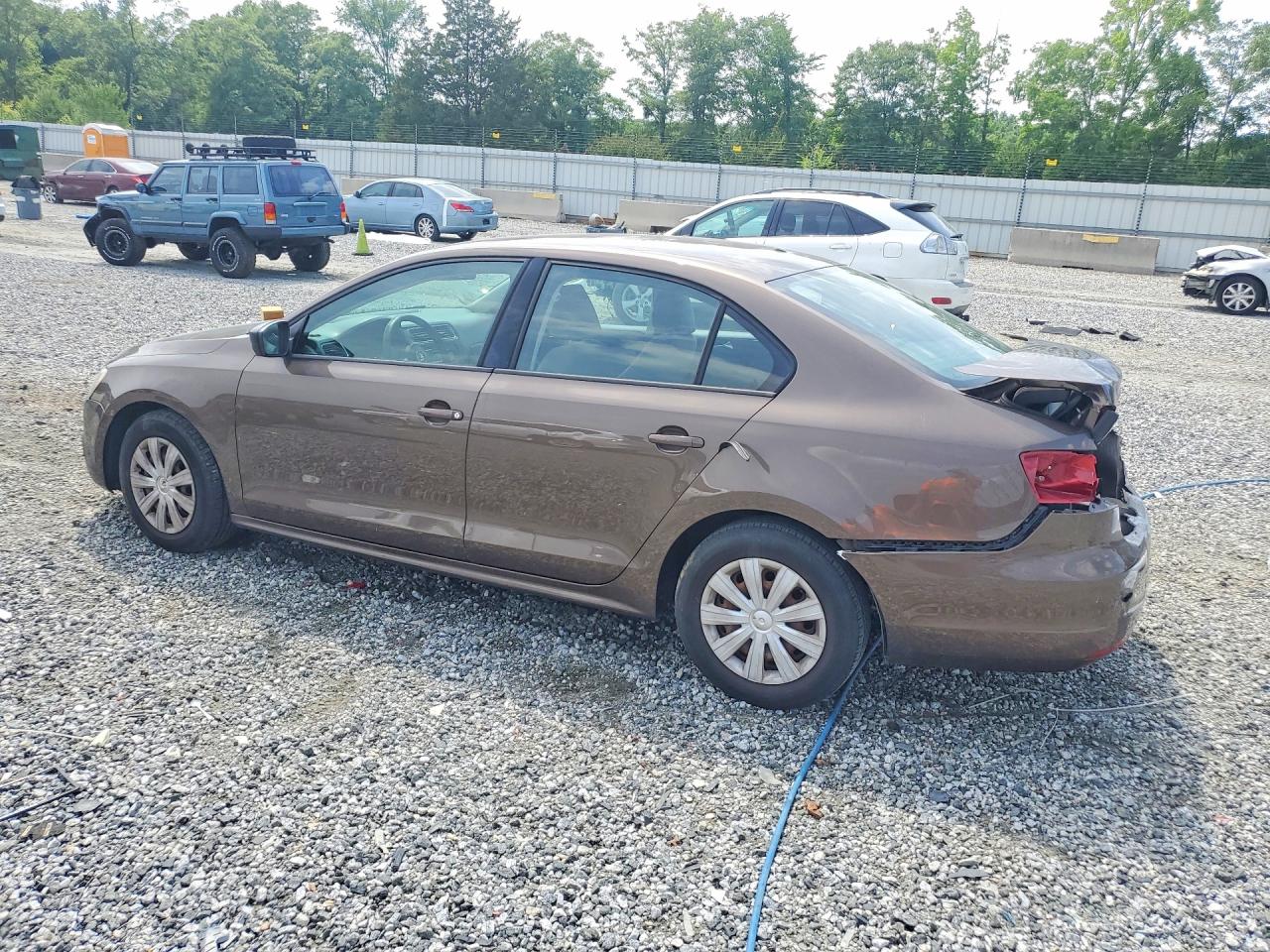 Volkswagen Jetta Base