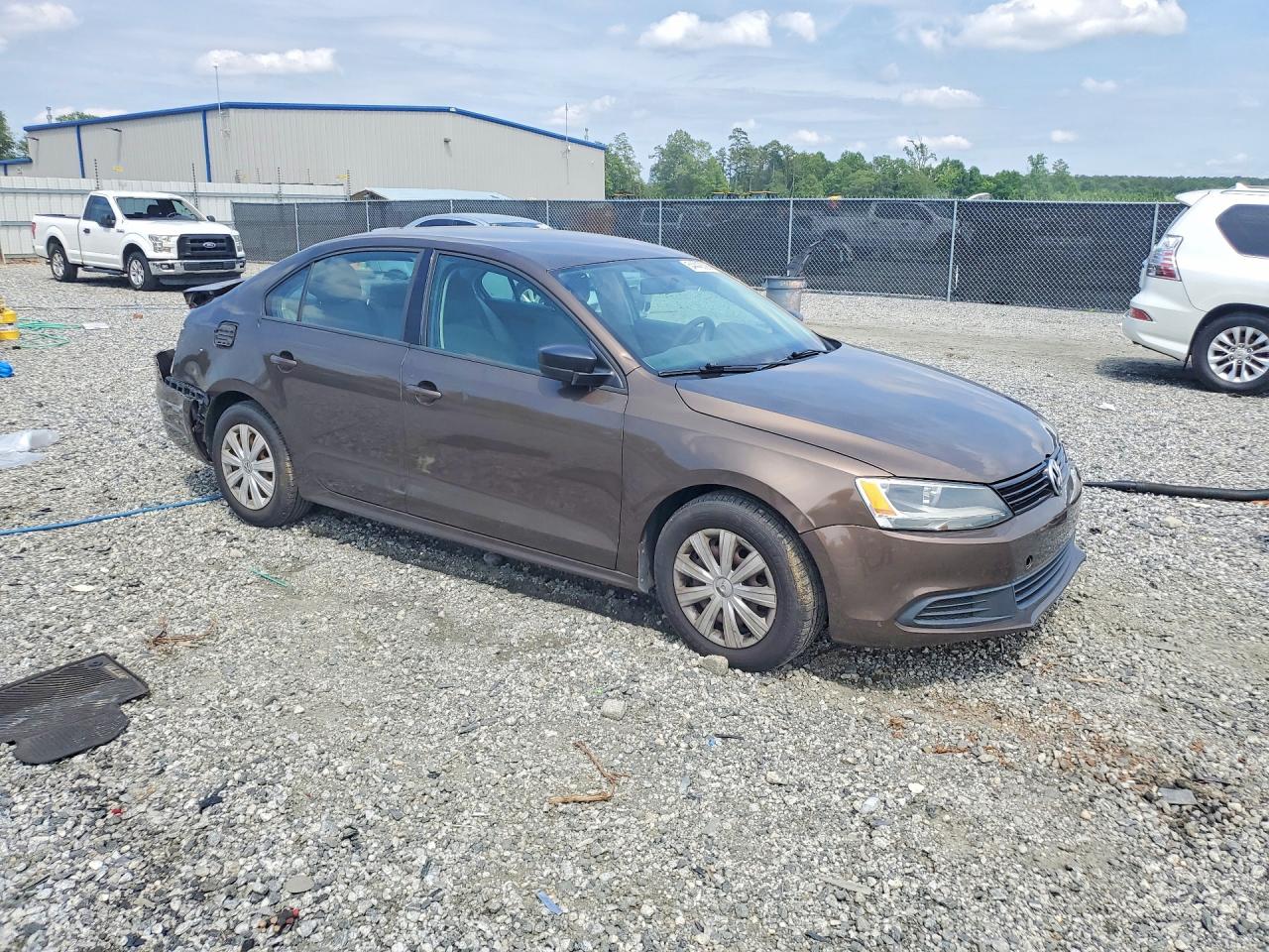 Volkswagen Jetta Base