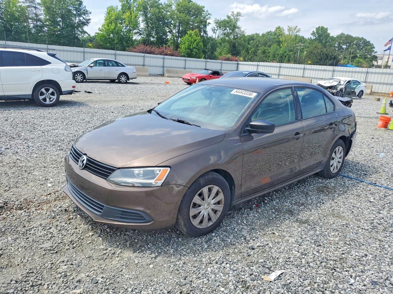 Salvage Volkswagen Jetta Image