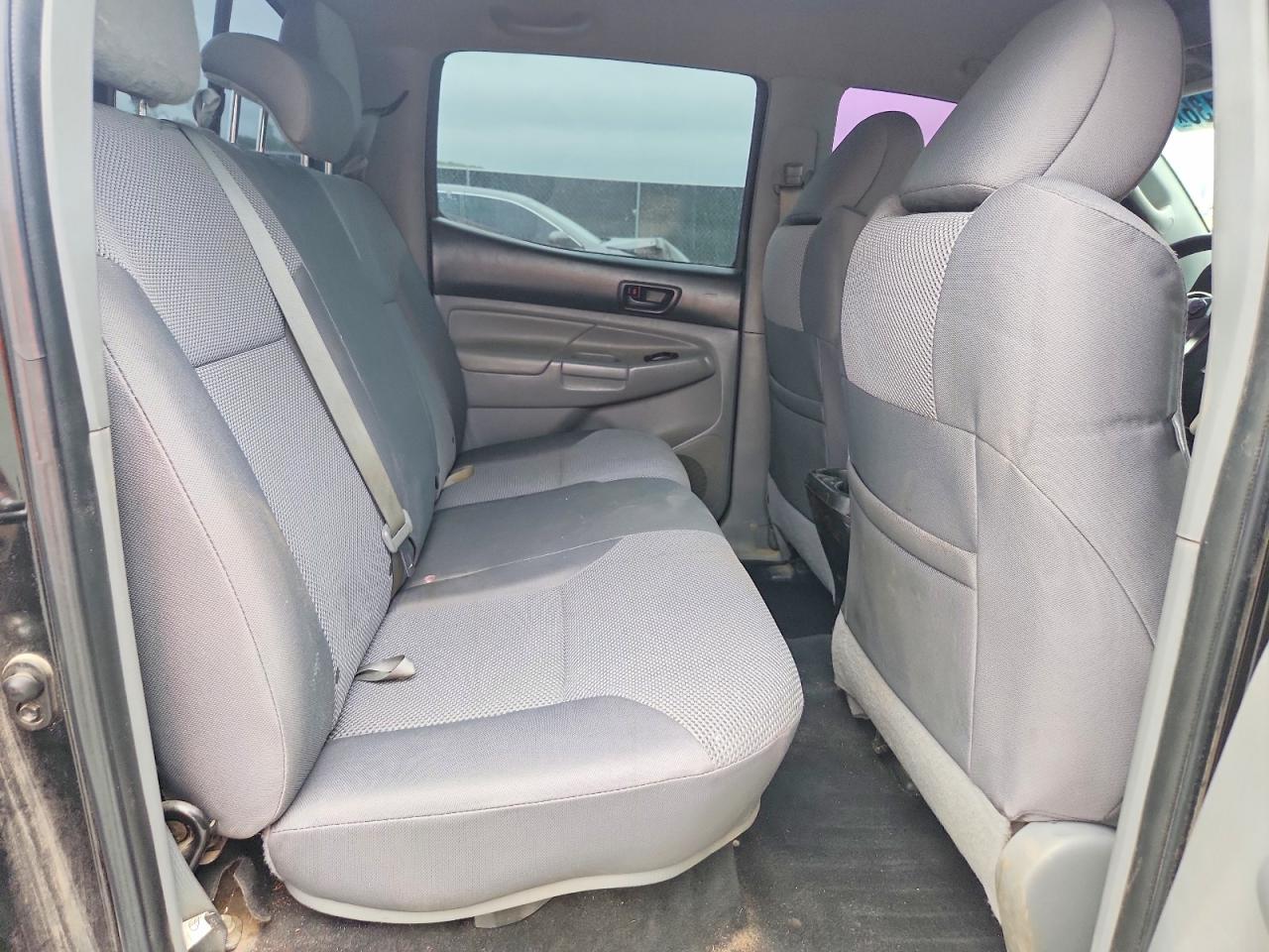 Toyota Tacoma V6