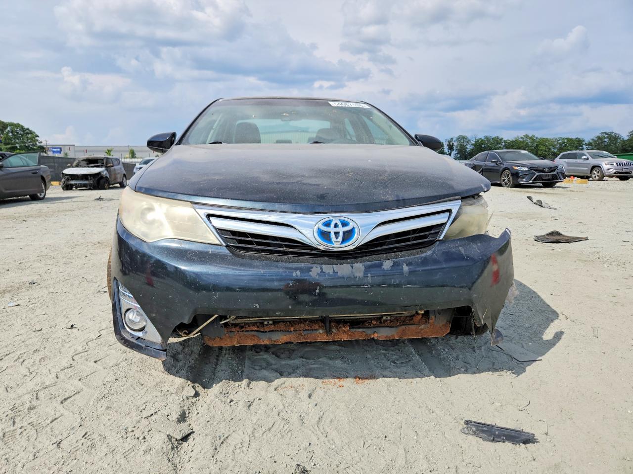 Toyota Camry Xle