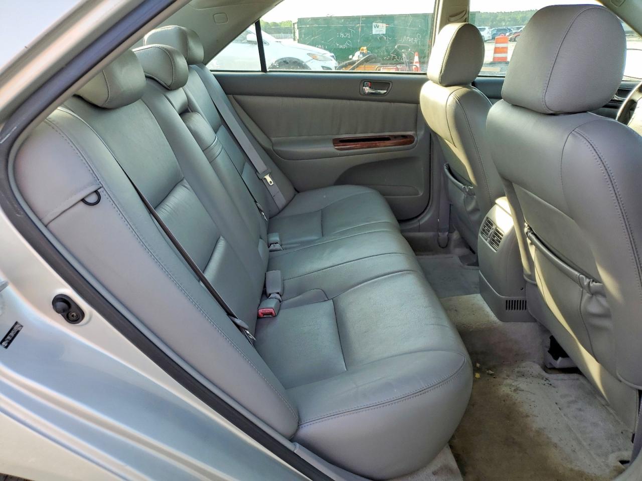 Toyota Camry Xle V6