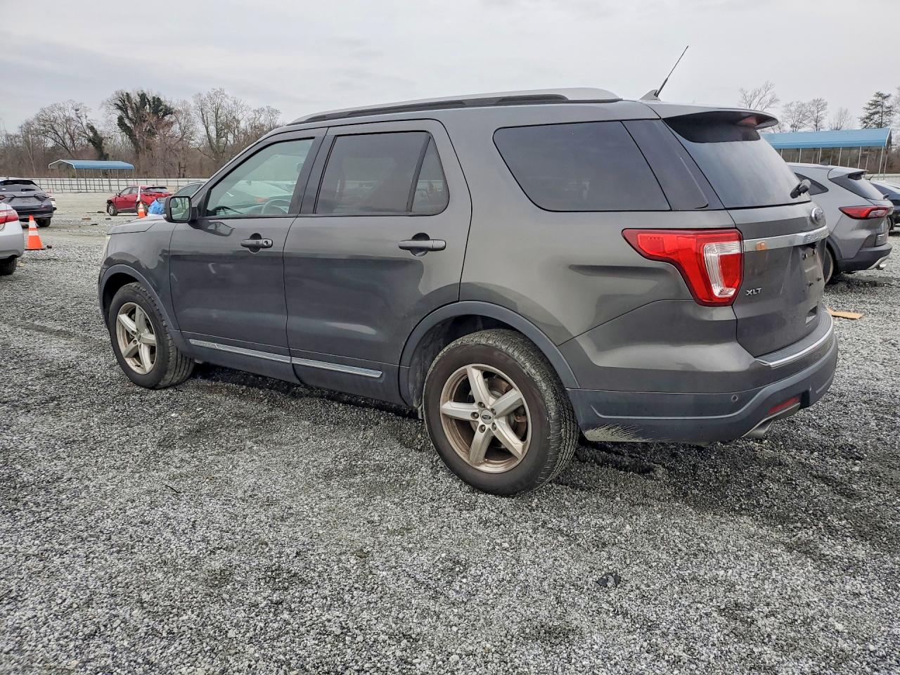 Ford Explorer Xlt