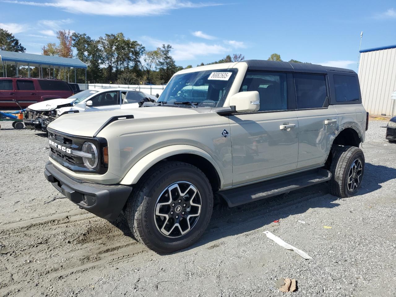 Salvage Ford Bronco Image