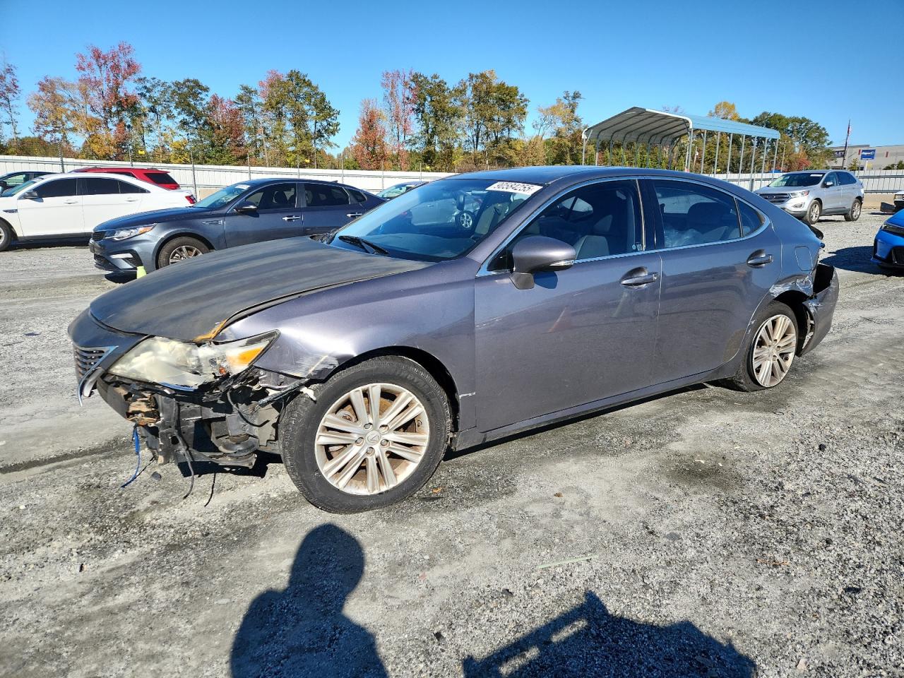 Salvage Lexus Es Image
