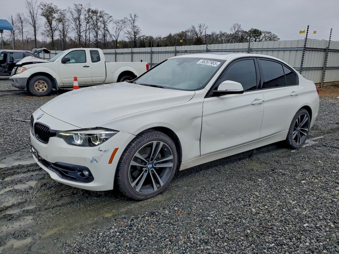 Salvage BMW 3 Series Image