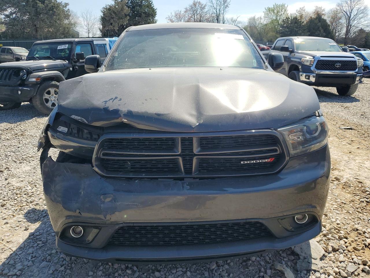 Dodge Durango Sxt