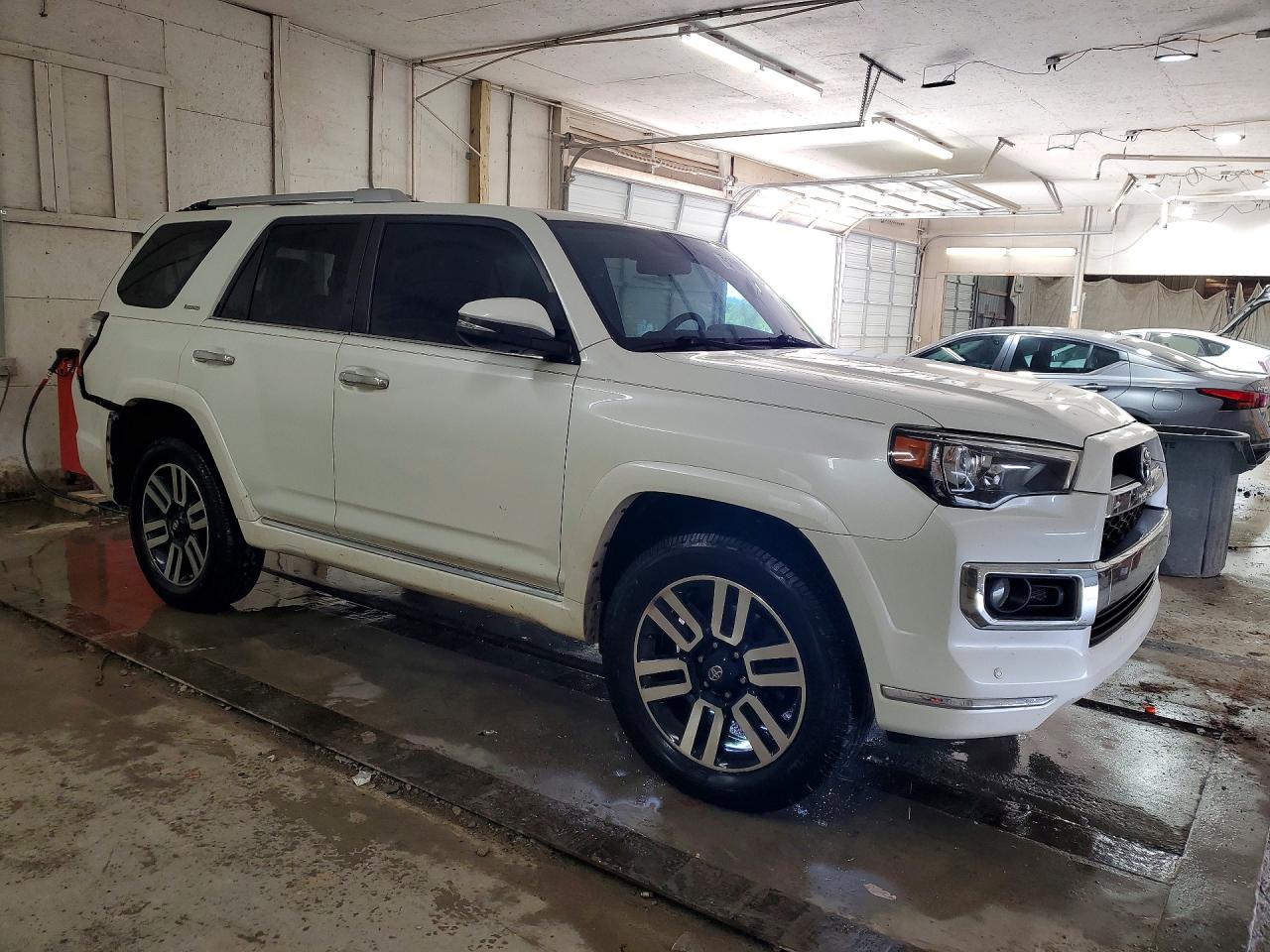 Toyota 4Runner Limited