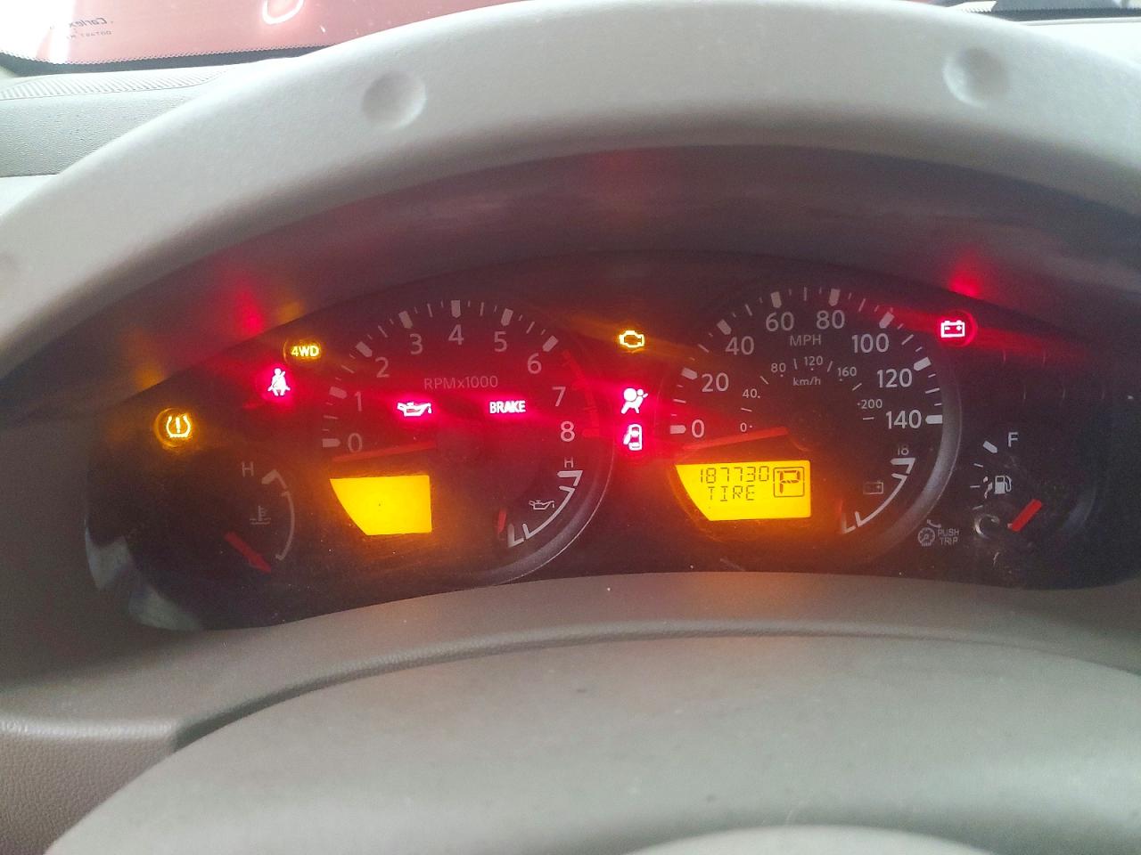 Nissan Frontier Sv