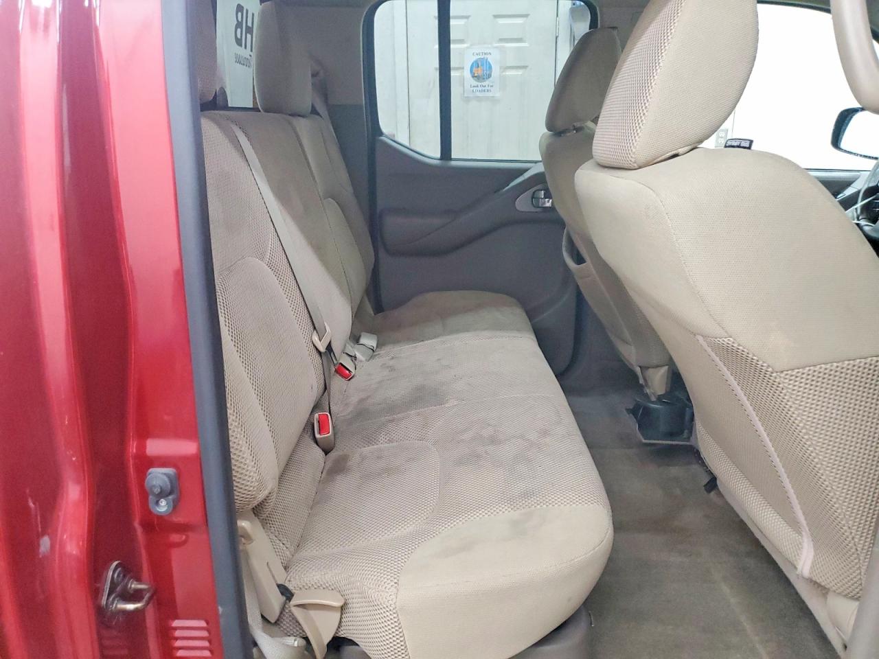 Nissan Frontier Sv