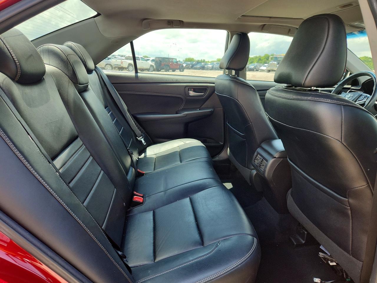 Toyota Camry Xle
