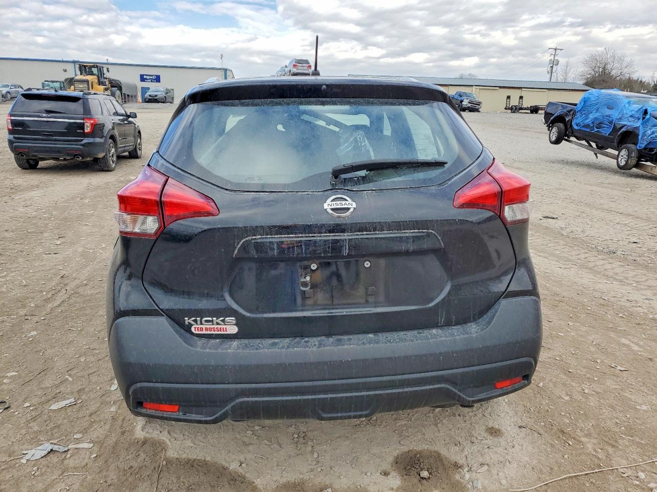 Nissan Kicks S