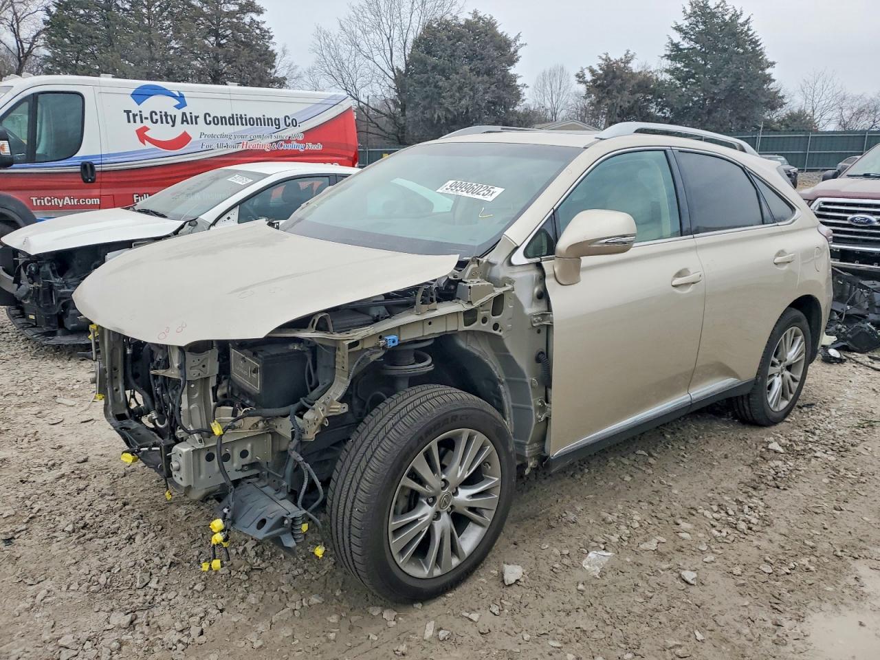 Salvage Lexus RX Image