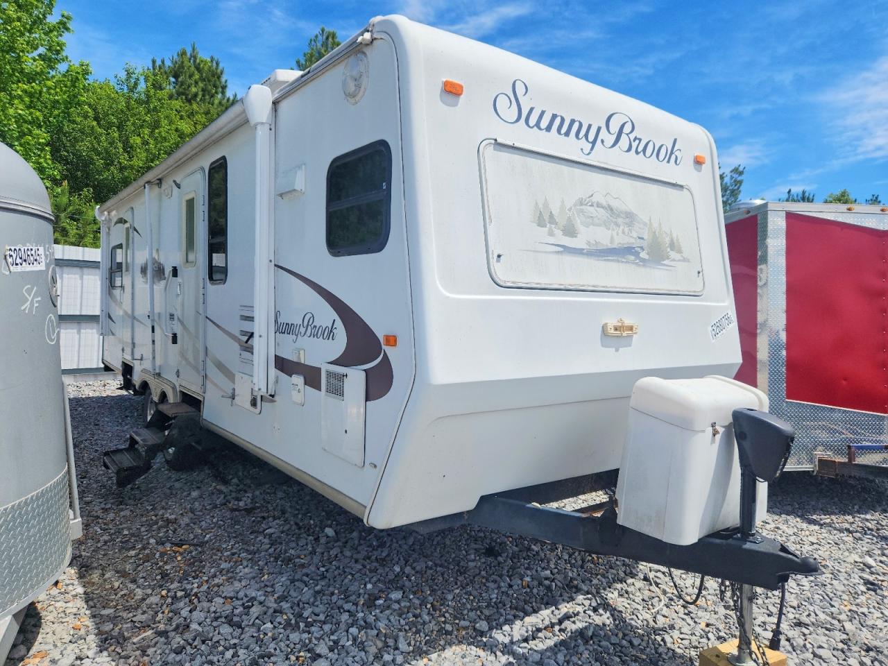 Salvage Sunny Brook Trailer Image