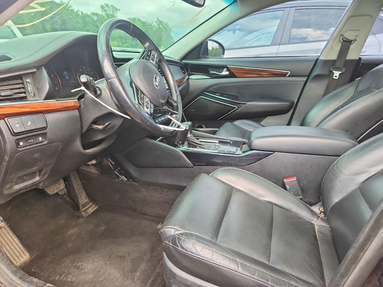 Kia Cadenza Premium