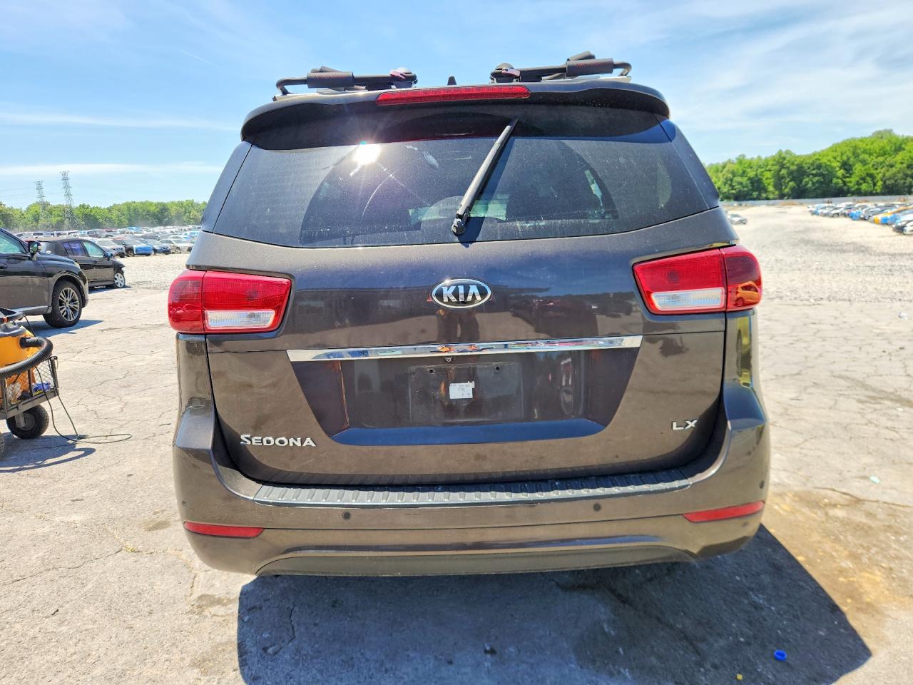 Kia Sedona Lx