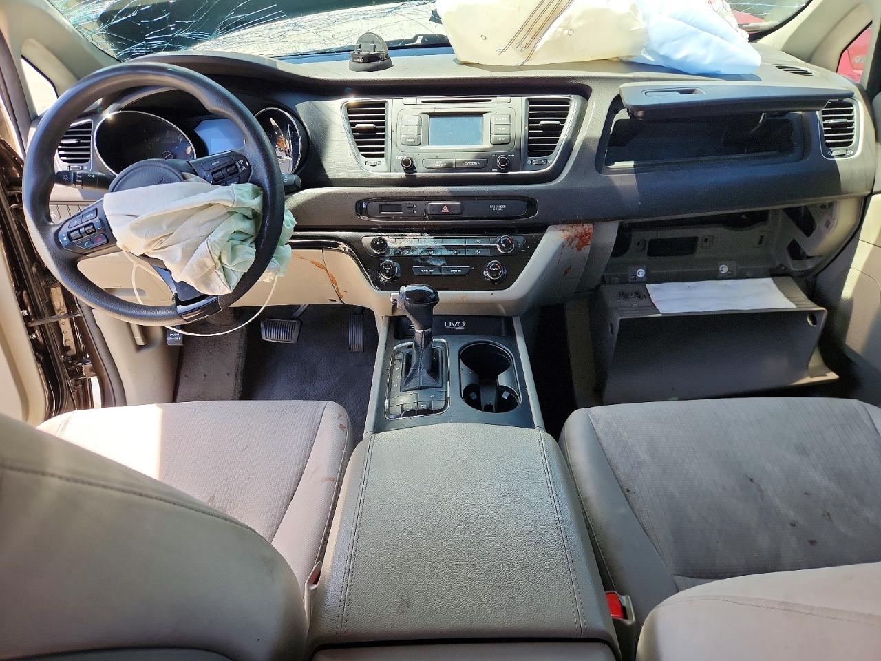 Kia Sedona Lx