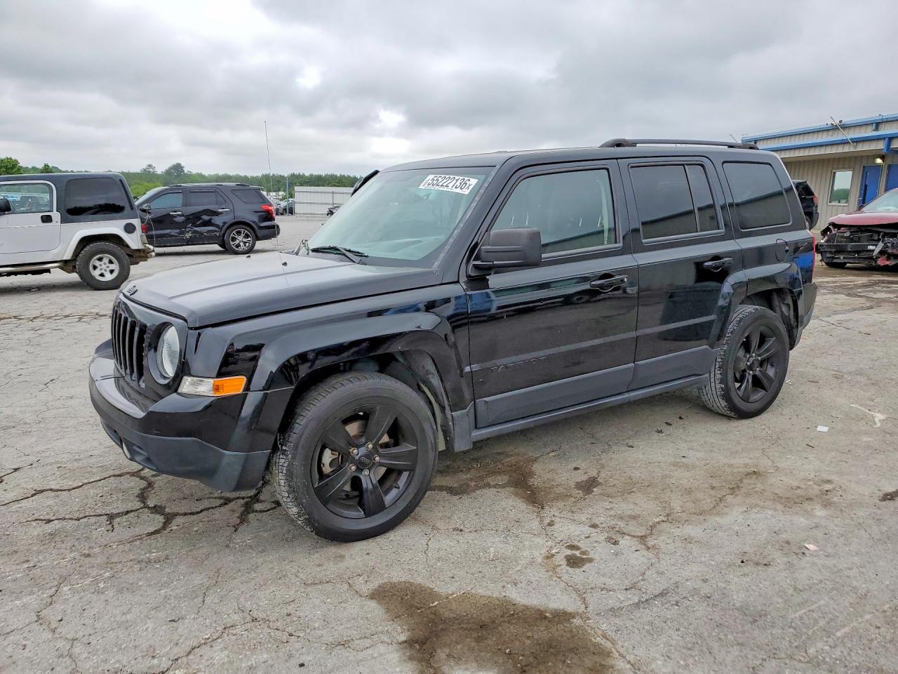 Salvage Jeep Patriot Image