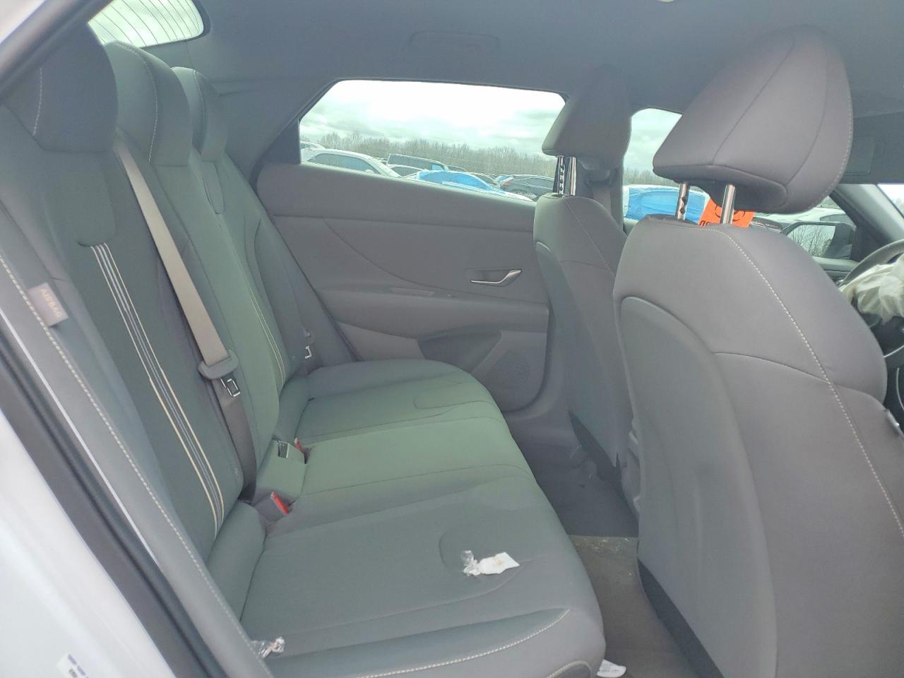 Hyundai ELANTRA Sel Sport