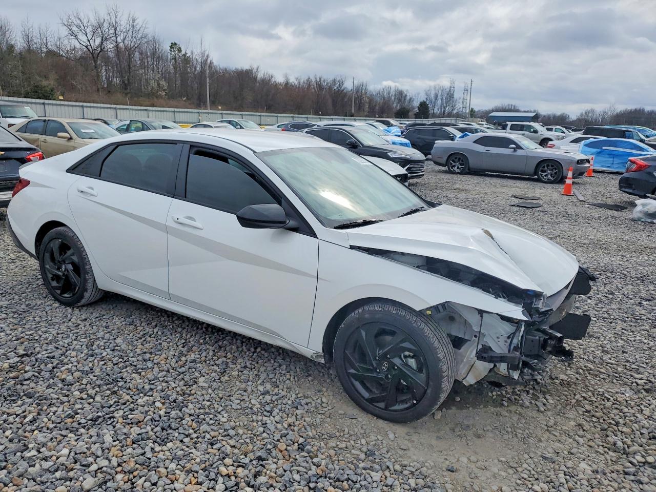 Hyundai ELANTRA Sel Sport
