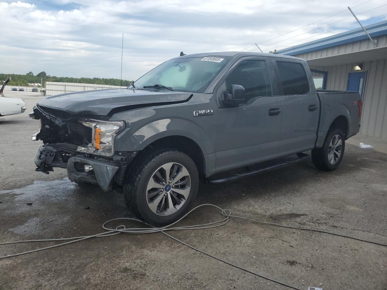 Salvage Ford F-150 Image
