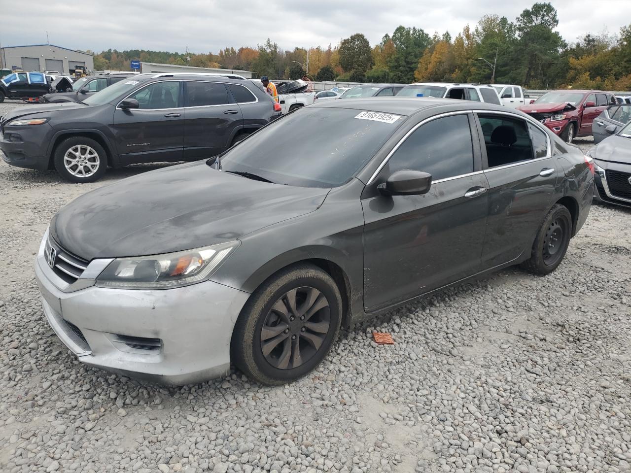 Salvage Honda Accord Image