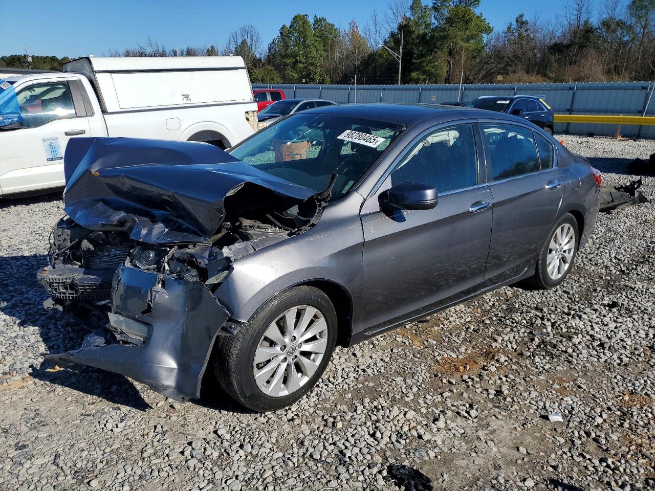 Salvage Honda Accord Image
