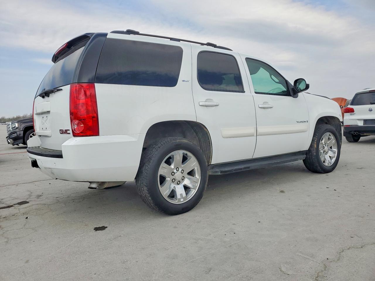 GMC Yukon Slt