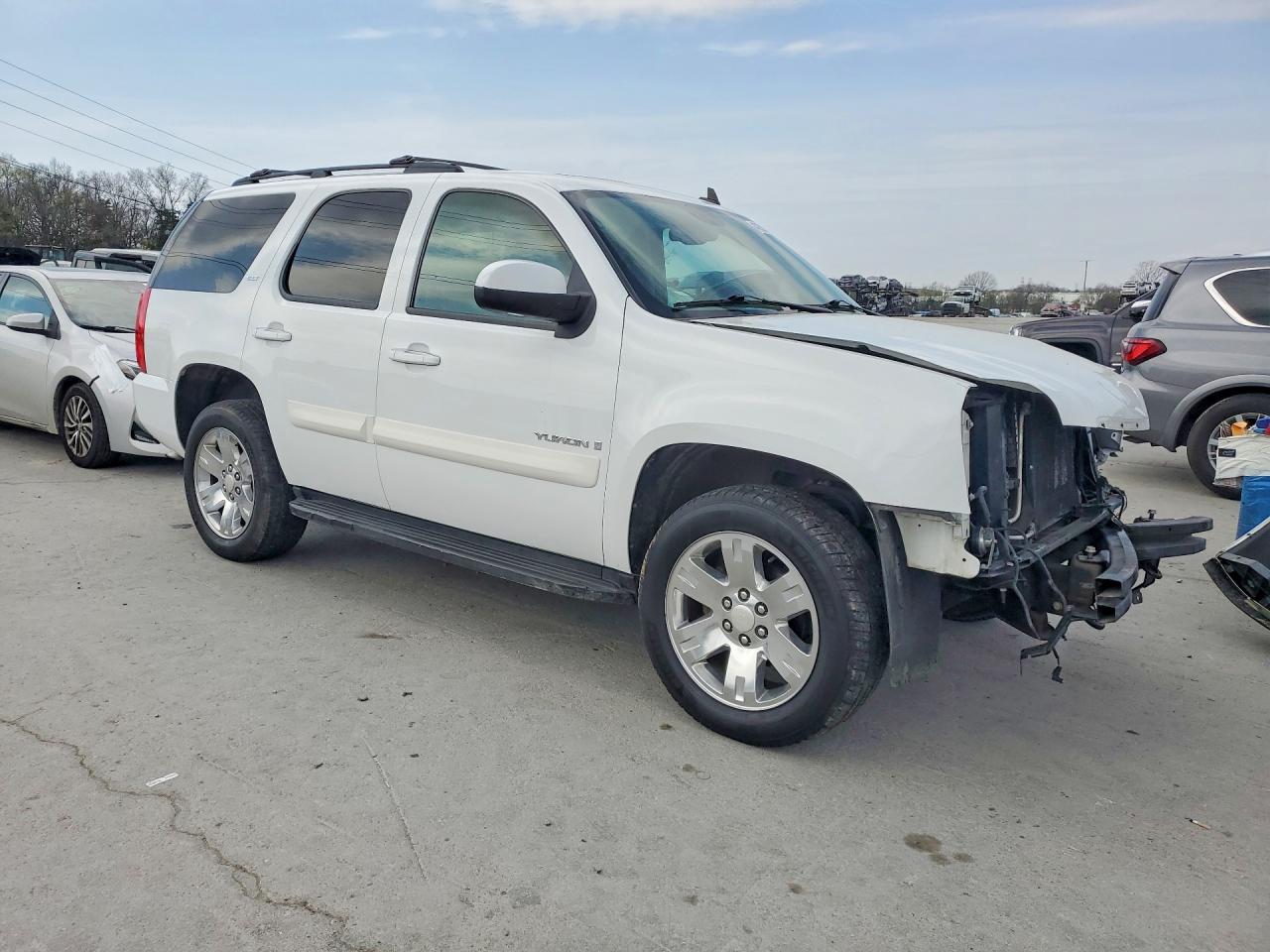 GMC Yukon Slt
