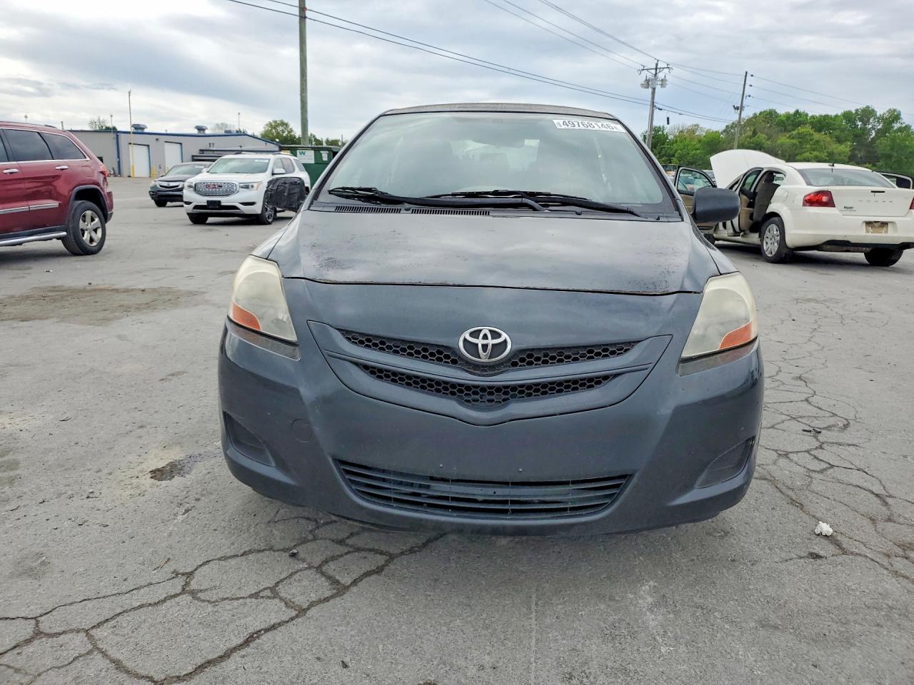 Toyota Yaris Base