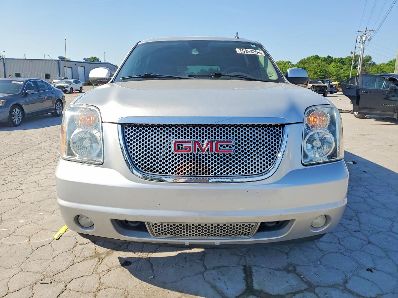 GMC Yukon Denali
