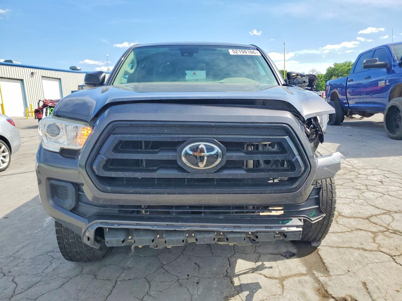 Toyota Tacoma Sr