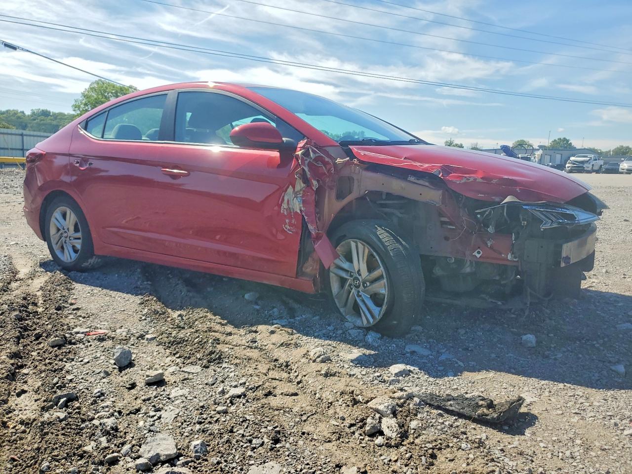 Hyundai ELANTRA Sel
