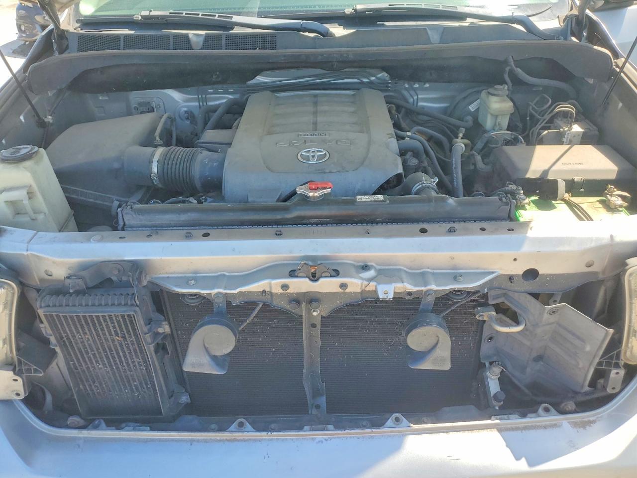 Toyota Tundra Double Cab Sr5