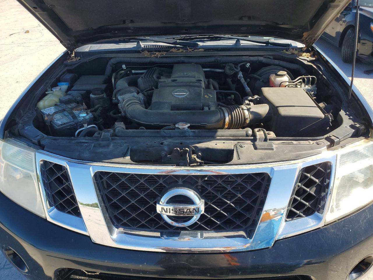 Nissan Pathfinder S